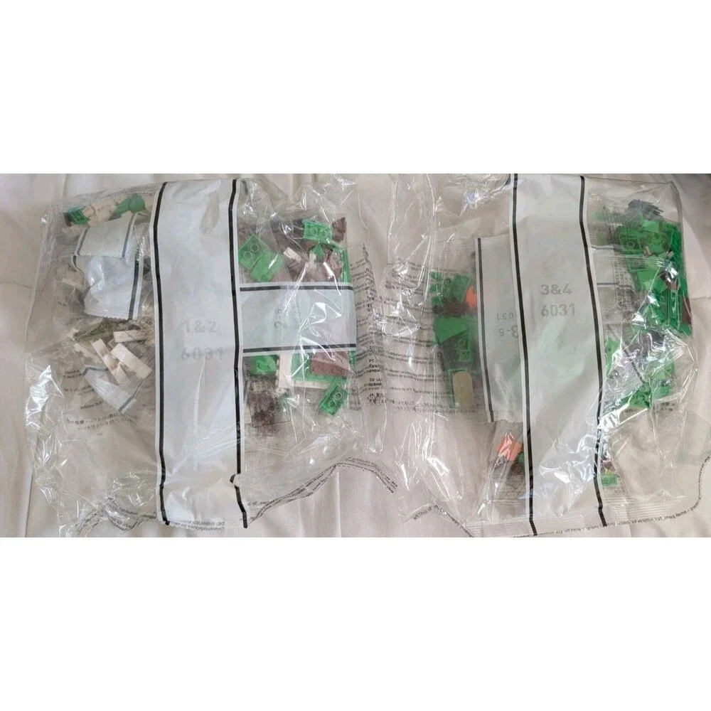 Moc Hobbit House Bilbo Dwarf Cabin 1088 Pieces Lights Up Building Block Set. NEW